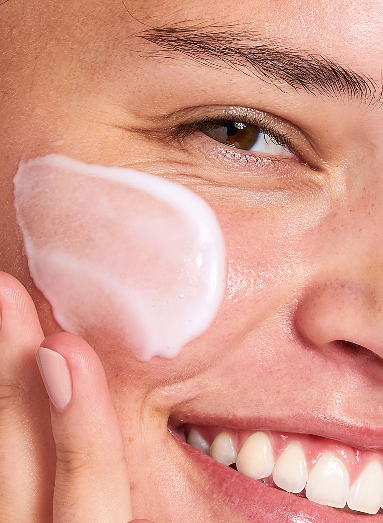 Acne Oil-Free Moisturizer - Image 3